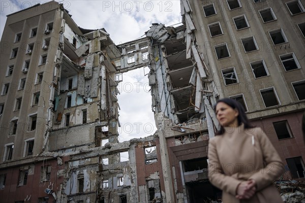 Annalena Baerbock (Alliance 90/The Greens), Federal Foreign Minister, visits the former seat of the regional administration of Mykolaiv oblast with the governor of Mykolaiv oblast, Vitaliy Kim. Mykolaiv, 25.02.2024. Photographed on behalf of the Federal Foreign Office