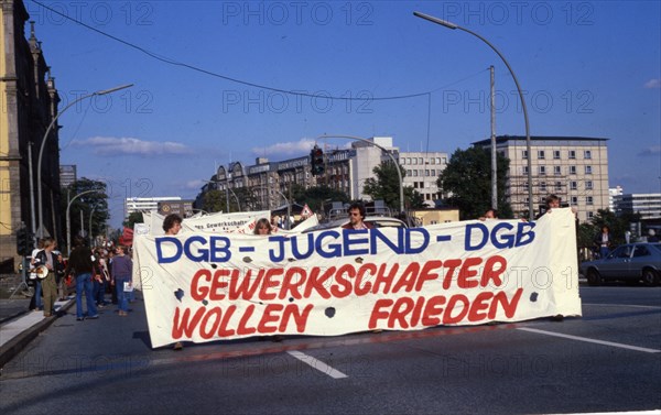 DEU, Germany, Dortmund: Personalities from politics, economy and culture from the years 1965-90 Ruhr Area.Friedensbewegung ca. 1980-1, Europe