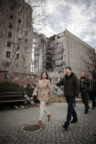 Annalena Baerbock (Alliance 90/The Greens), Federal Foreign Minister, visits the former seat of the regional administration of Mykolaiv oblast with the governor of Mykolaiv oblast, Vitaliy Kim. Mykolaiv, 25.02.2024. Photographed on behalf of the Federal Foreign Office