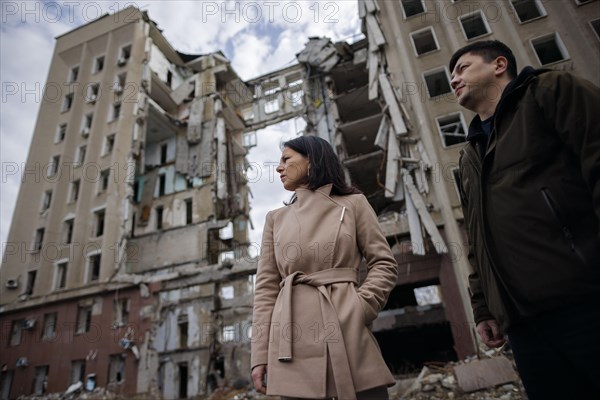 Annalena Baerbock (Alliance 90/The Greens), Federal Foreign Minister, visits the former seat of the regional administration of Mykolaiv oblast with the governor of Mykolaiv oblast, Vitaliy Kim. Mykolaiv, 25.02.2024. Photographed on behalf of the Federal Foreign Office