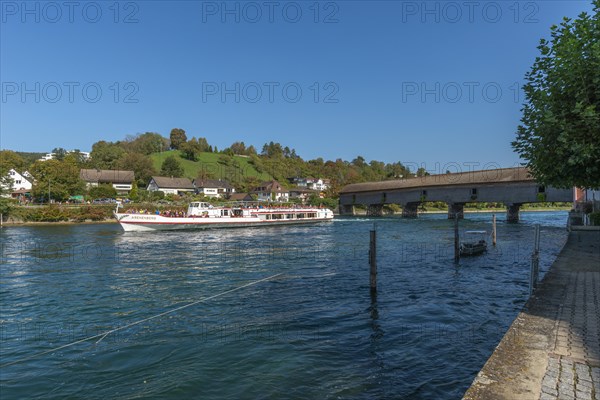 Border town of Dissenhofen on the Rhine, Switzerland, wooden bridge, view of German town of Gailingen, excursion boat, district of Constance, Baden-Wuerttemberg, Germany, Europe