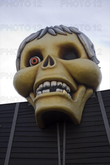 Skull at the Haunted House attraction, Pleasure Beach funfair, Great Yarmouth, Norfolk, England, United Kingdom, Europe