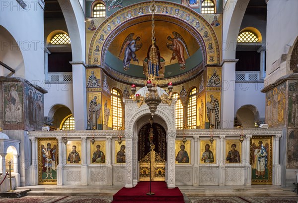Interior view of Hagios Demetrios Church, also known as Agios Dimtrios or Demetrios Basilica, Thessaloniki, Macedonia, Greece, Europe