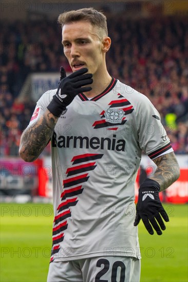 Football match, Alejandro GRIMALDO Bayer Leverkusen pensive, Voith-Arena football stadium, Heidenheim