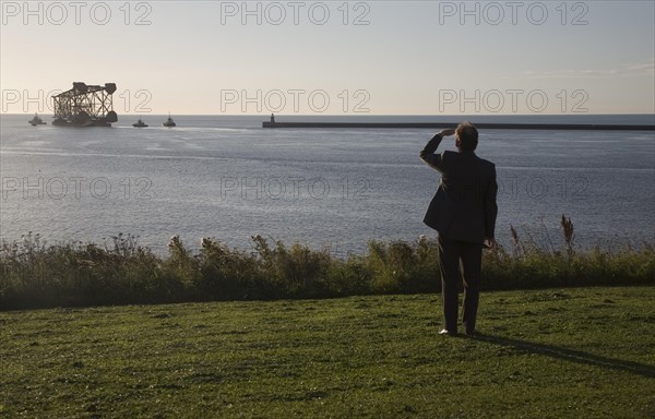 Large North Sea oil drilling platform leaving the River Tyne, Tynemouth, Northumberland, England, United Kingdom, Europe