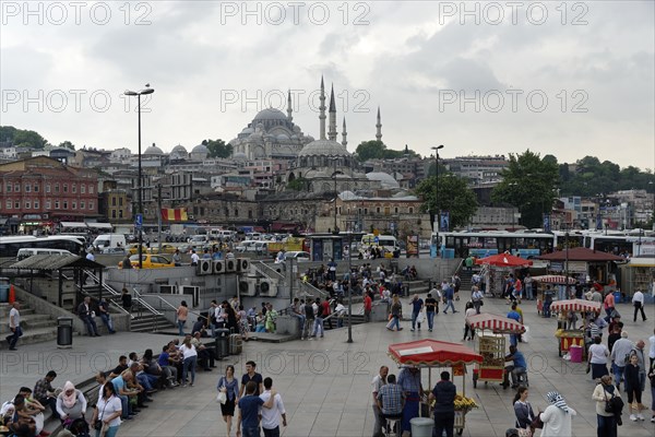 View from the Galata Bridge, Galata Koepruesue, on market and fish stall in Eminoenue neighbourhood, Golden Horn, Halic, Istanbul, Turkey, Asia