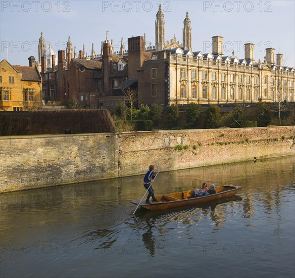 Punting on the river Cam, Clare College, Cambridge university, Cambridgeshire, England, United Kingdom, Europe