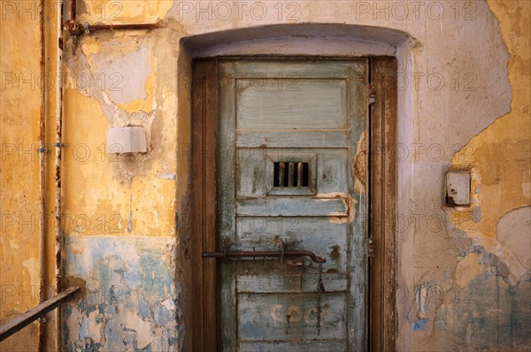 Door, gate, administrative building, former prison, weathered, Acropolis, Heptapyrgion, fortress, citadel, Thessaloniki, Macedonia, Greece, Europe