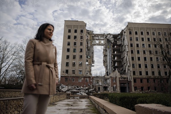 Annalena Baerbock (Alliance 90/The Greens), Federal Foreign Minister, visits the former seat of the regional administration of Mykolaiv oblast with the governor of Mykolaiv oblast, Vitaliy Kim. Mykolaiv, 25.02.2024. Photographed on behalf of the Federal Foreign Office