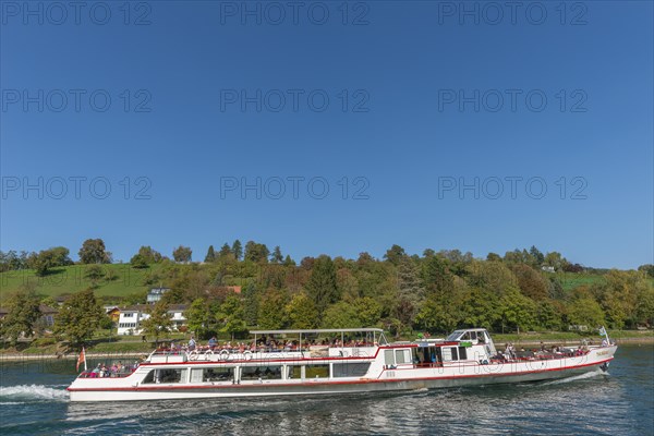 Border town of Dissenhofen on the Rhine, Switzerland, excursion boat, view of German town of Gailingen, district of Constance, Baden-Wuerttemberg, Germany, Europe