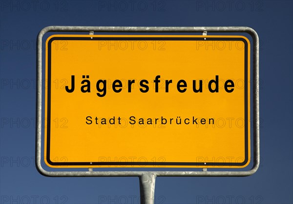 Place name sign Jaegersfreude, district of Saarbruecken in the municipality of Dudweiler, Saarland, Germany, Europe