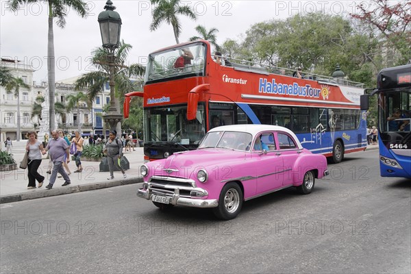 Open-top tourist bus, Centro Habana, Cuba, Greater Antilles, Caribbean, Central America