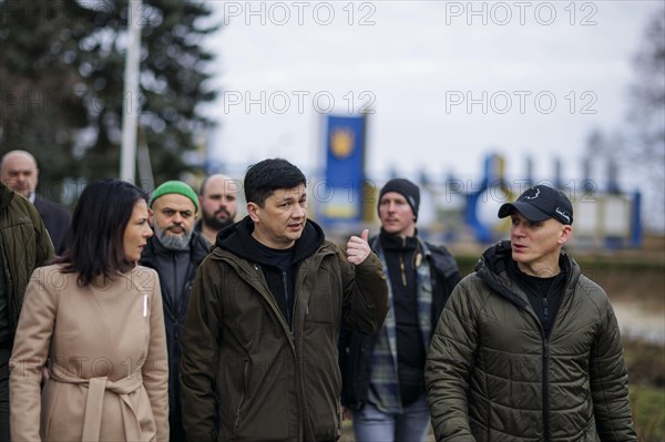 Annalena Baerbock (Alliance 90/The Greens), Federal Foreign Minister, visits the former seat of the regional administration of Mykolaiv oblast with the governor of Mykolaiv oblast, Vitaliy Kim (centre) and the mayor of Mykolaiv, Alexander Senkevich. Mykolaiv, 25.02.2024. Photographed on behalf of the Federal Foreign Office