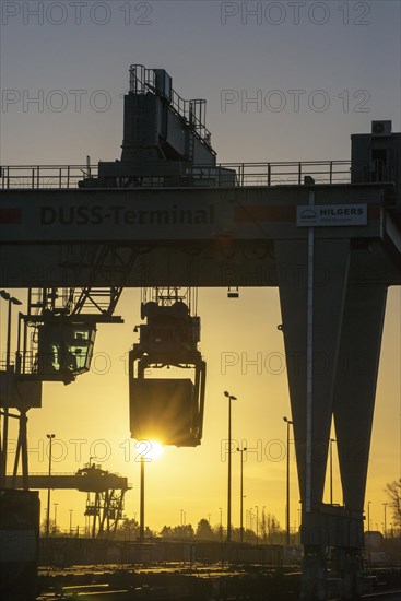 Container Handling Terminal Hamburg Billwerder, handling of loading units between road and rail as well as in national and international transfer traffic between goods trains, Hamburg, Germany, Europe