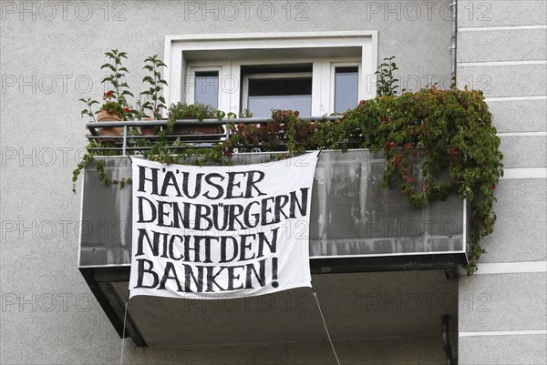 Protest by a tenants' initiative in Boxhagener Strasse in Berlin's Friedrichshain district. The tenants are calling on the Berlin district office to apply millieu protection, 15.08.2019