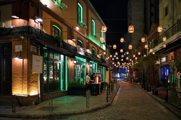 Night shot restaurants, party neighbourhood, empty, Ladadika, Thessaloniki, Macedonia, Greece, Europe