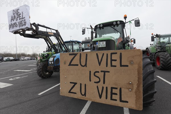 Too much is too much, sign on a tractor, farmers' protests, demonstration against policies of the traffic light government, abolition of agricultural diesel subsidies, Duesseldorf, North Rhine-Westphalia, Germany, Europe