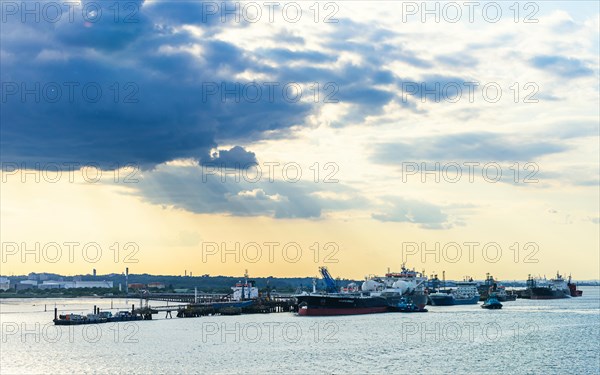 Gas tankers and refinery Esso Oil Terminal, Southampton, Hampshire, England, United Kingdom, Europe