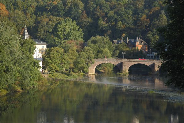 Stone bridge and Lahn, historical, stone arch bridge, Weilburg, Taunus, Hesse, Germany, Europe