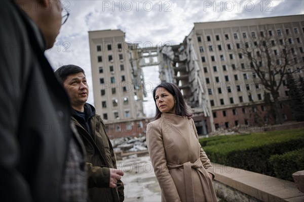 Annalena Baerbock (Alliance 90/The Greens), Federal Foreign Minister, visits the former seat of the regional administration of Mykolaiv oblast with the governor of Mykolaiv oblast, Vitaliy Kim. Mykolaiv, 25.02.2024. Photographed on behalf of the Federal Foreign Office