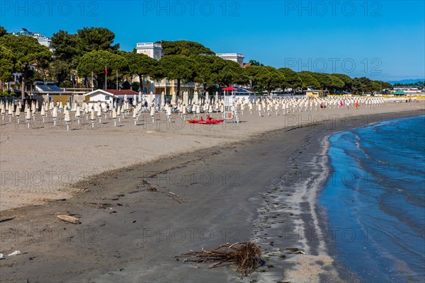 Beach promenade, Grado island, north coast of the Adriatic Sea, Friuli, Italy, Grado, Friuli, Italy, Europe