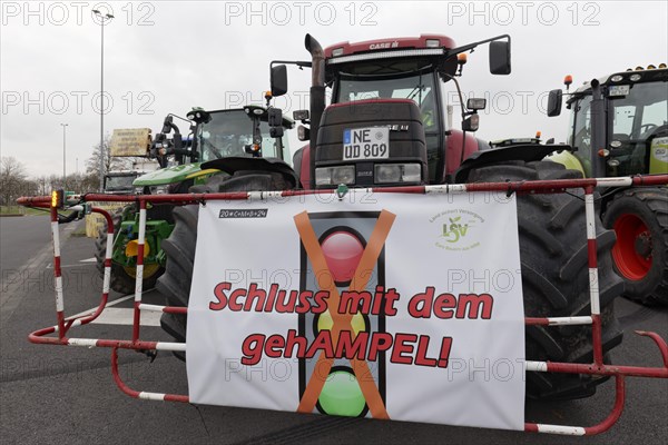 Tractor with a sign, Stop the banging, Farmers' protests, Demonstration against the policies of the traffic light government, Abolition of agricultural diesel subsidies, Duesseldorf, North Rhine-Westphalia, Germany, Europe