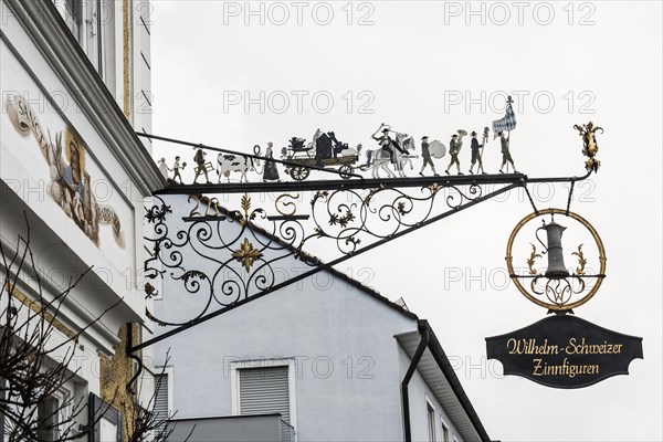 Sign with pewter figures, Diessen, Lake Ammer, Fuenfseenland, Pfaffenwinkel, Upper Bavaria, Bavaria, Germany, Europe