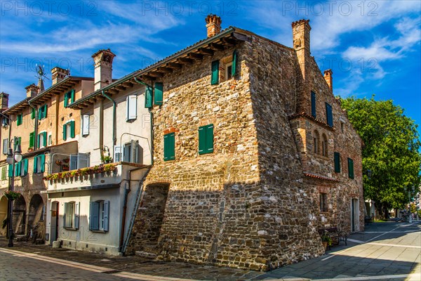 Old town houses, Citta vecchia, island of Grado, north coast of the Adriatic Sea, Friuli, Italy, Grado, Friuli, Italy, Europe
