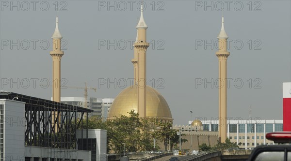 Large mosque, city view, Nigeria, Abouja, 05.02.2024, Africa