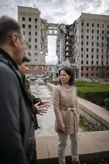 Annalena Baerbock (Alliance 90/The Greens), Federal Foreign Minister, visits the former seat of the regional administration of Mykolaiv oblast with the governor of Mykolaiv oblast, Vitaliy Kim. Mykolaiv, 25.02.2024. Photographed on behalf of the Federal Foreign Office