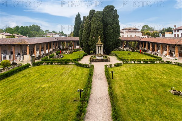 Garden with Lapidarium, National Archaeological Museum, Villa Cassis Faraone, UNESCO World Heritage Site, important city in the Roman Empire, Friuli, Italy, Aquileia, Friuli, Italy, Europe