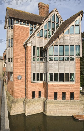 Jerwood library at Trinity College, University of Cambridge, Freeland Rees Roberts Architects opened 1999, Cambridge, England, United Kingdom, Europe