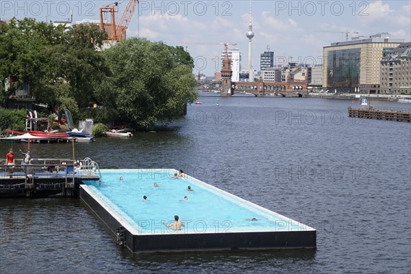 Badeschiff Berlin, a floating bathing establishment in the middle of the Spree, 23.06.2019