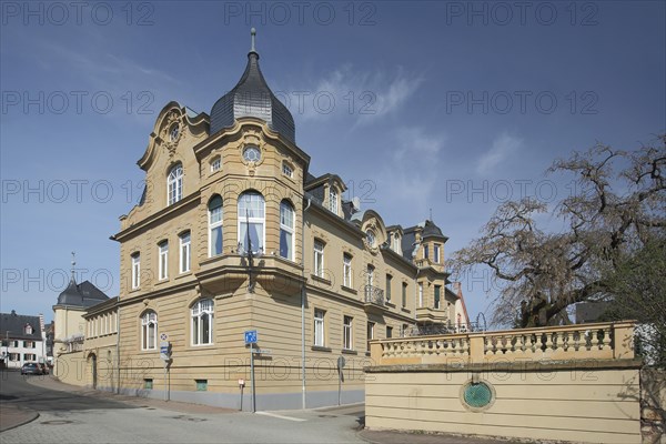 Former tenement and chapel courtyard built in 1899, villa with corner turrets, Geisenheim, Rheingau, Taunus, Hesse, Germany, Europe