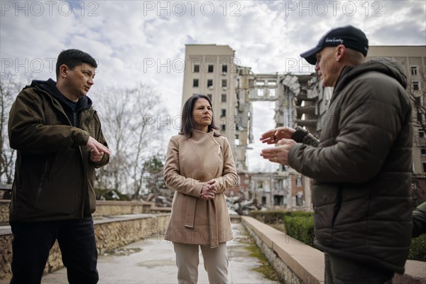 Annalena Baerbock (Alliance 90/The Greens), Federal Foreign Minister, visits the former seat of the regional administration of Mykolaiv oblast with the governor of Mykolaiv oblast, Vitaliy Kim (L) and the mayor of Mykolaiv, Alexander Senkevich (R) . Mykolaiv, 25.02.2024. Photographed on behalf of the Federal Foreign Office