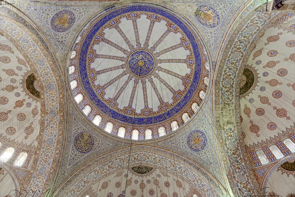 Dome interior, Fatih Mosque, Fatih Camii, Conqueror Mosque, Fatih district, Istanbul, European part, Turkey, Asia