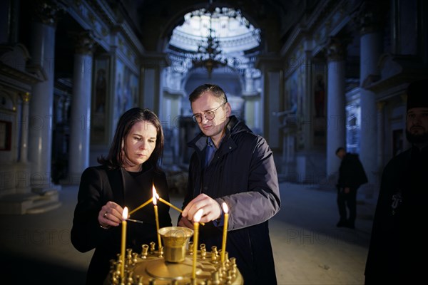 Annalena Baerbock (Alliance 90/The Greens), Federal Foreign Minister, and Dmytro Kuleba, Foreign Minister of Ukraine, take part in a silent commemoration of the victims of the Russian invasion of Ukraine in the Ukrainian Orthodox Transfiguration Cathedral on Soborna Square in Odessa. Odessa, 24.02.2024. Photographed on behalf of the Federal Foreign Office