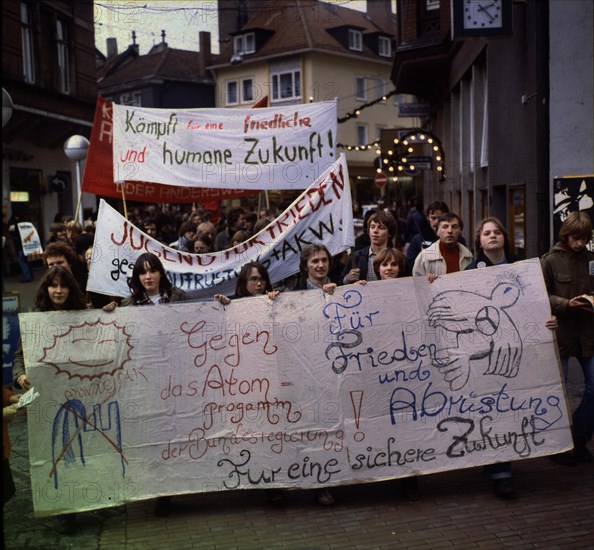 DEU, Germany, Dortmund: Personalities from politics, business and culture from the years 1965-90 Dortmund. Peace movement. Demonstration ca. 1981, Europe