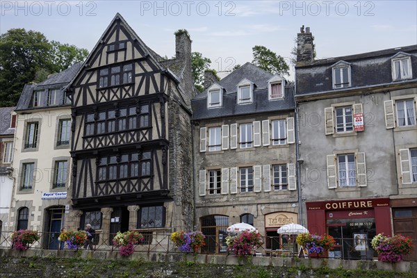 House facades in the old town centre, with the half-timbered house of Duchess Anne from the Middle Ages, Morlaix Montroulez, Finistere Penn Ar Bed department, Bretagne Breizh region, France, Europe