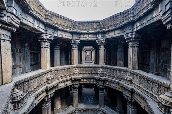 Dai Halima Vav Stepwell, Unesco site, Ahmedabad, Gujarat, India, Asia