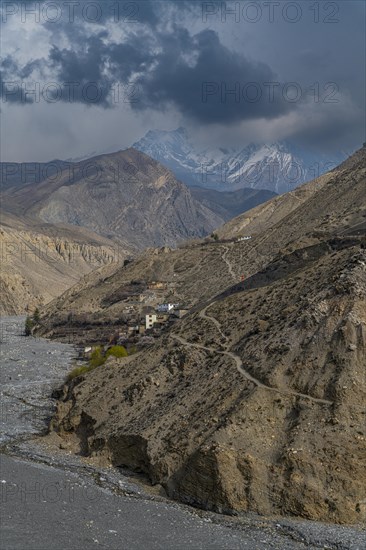 Huge riverbed, Kingdom of Mustang, Nepal, Asia