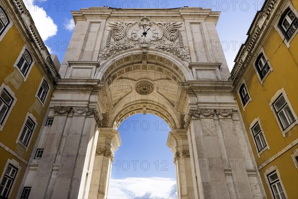 The Arco da rua Augusta, arch, triumphal arch, monument, old town, centre, historical, attraction, city view, city centre, city trip, journey, holiday, sight, landmark, building, history, city history, capital, Praca do Comercio, Lisbon, Portugal, Europe