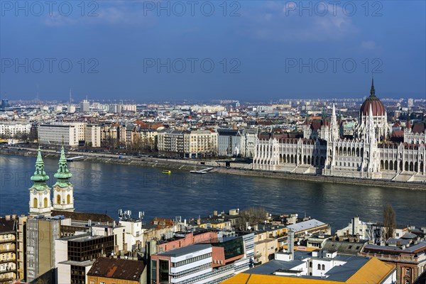 The Danube and the Parliament, politics, city view, travel, city trip, tourism, overview, Eastern Europe, architecture, building, attraction, sightseeing, history, historical, cityscape, river, capital, Budapest, Hungary, Europe