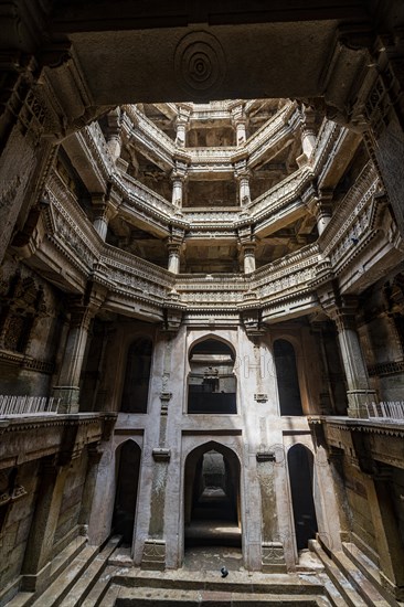 Adalaj Stepwell or Rudabai Stepwell, Adalaj, Gujarat, India, Asia