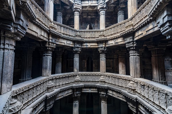 Dai Halima Vav Stepwell, Unesco site, Ahmedabad, Gujarat, India, Asia