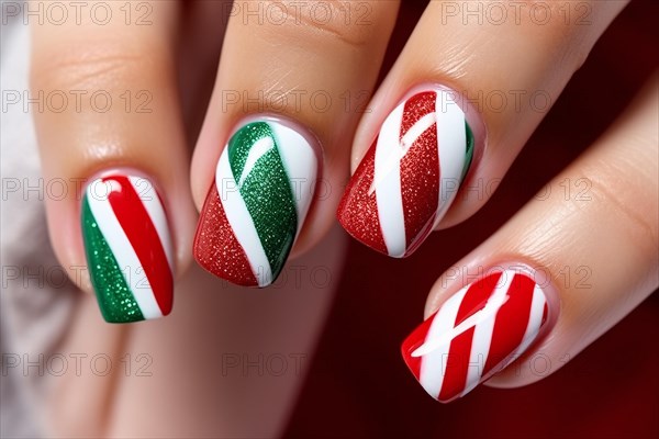 Close up of woman's fingernails with red, white and green striped Christmas nail art design. KI generiert, generiert AI generated