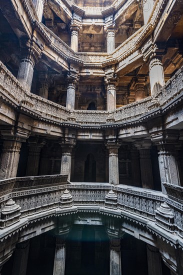 Dai Halima Vav Stepwell, Unesco site, Ahmedabad, Gujarat, India, Asia