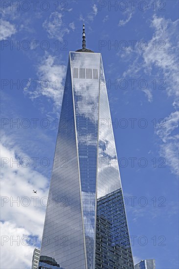 Airport approaching the skyscraper One World Trade Centre or Freedom Tower, Ground Zero, Lower Manhattan, New York City, New York, USA, North America