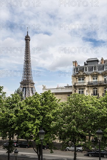 Eiffel Tower, Tour Eiffel, Paris, Ile de France, France, Europe