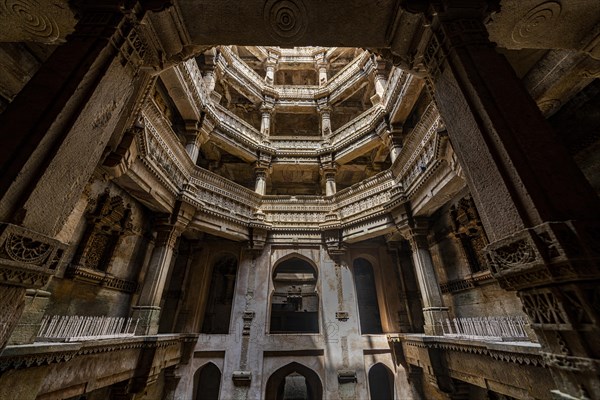 Adalaj Stepwell or Rudabai Stepwell, Adalaj, Gujarat, India, Asia